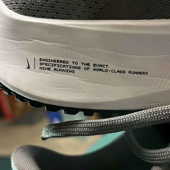 Nike Shoes Mens Size 12 Air Zoom Pegasus 38 Running Sneakers Blue CW7356-400 - Picture 8 of 8